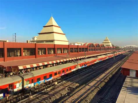 Indian Railways changes code as Varanasi's Manduadih railway station ...