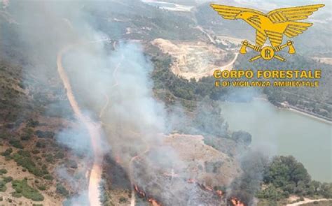 Lunedì di fuoco in Sardegna 4 grossi incendi Cagliari Vistanet