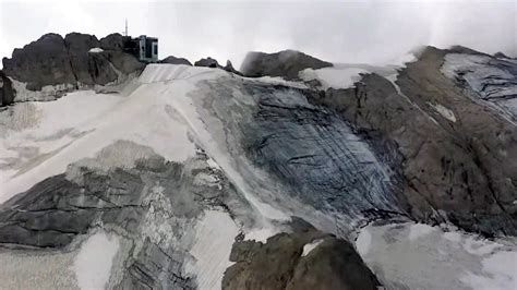 Marmolada Il Video Del Ghiacciaio Ripreso Col Drone Il Giorno Prima