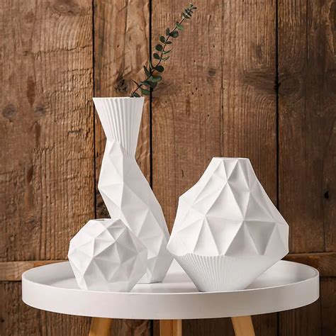 The Geometric Vases Ceramic White Tabletop Vase Home Decoration vase Fashion Modern vases-in ...