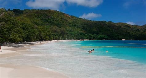 seychelles beach - Living + Nomads – Travel tips, Guides, News ...