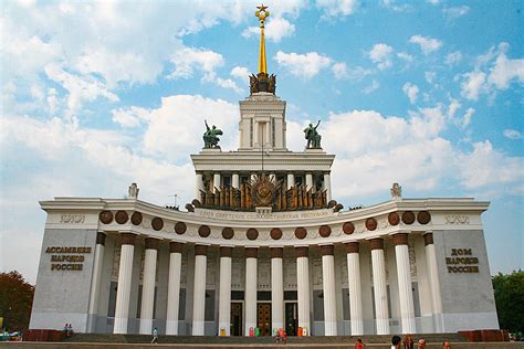 What is the Stalinist Empire style in architecture? - Russia Beyond