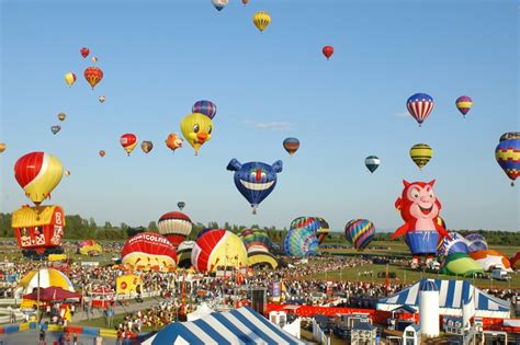 7 Fabulous Hot Air Balloon Festivals Perfect For A Family Day Out - Sherpa Land