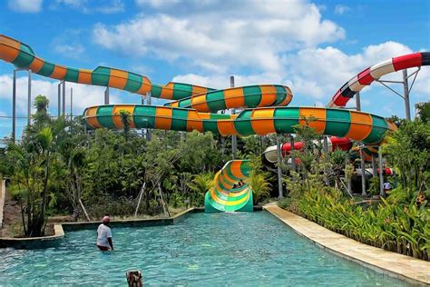 Waterboom Paling Unik Di Indonesia Namanya Mendunia Lho Pelangiqq Lounge