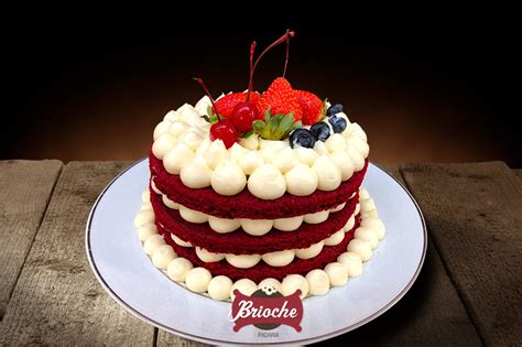 Bolo Red Velvet Decorado Frutas Vermelhas Compartilhar Bolo