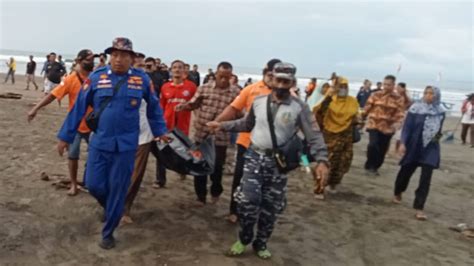 Bocah Sd Yang Terseret Ombak Pantai Pangandaran Ditemukan Tewas