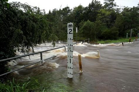 Heavy Rain Flash Flooding In Australias East Coast Force Mass