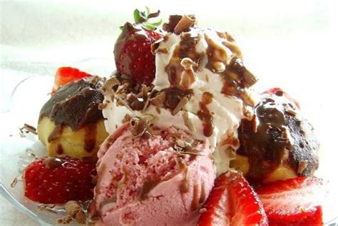 reteta profiterol cu inghetata de capsuni