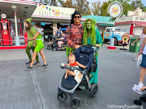 Check Out These Cool Guest Costumes We Spotted for Halloween in Disney ...