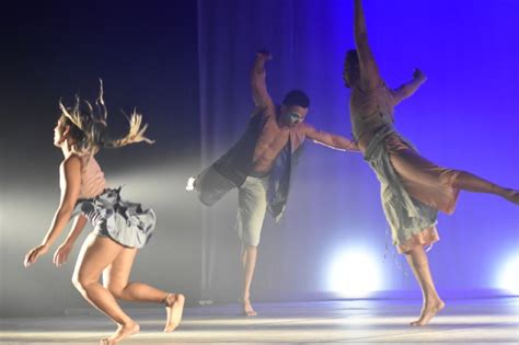 Corpo de Dança abre temporada de espetáculos no Teatro Amazonas