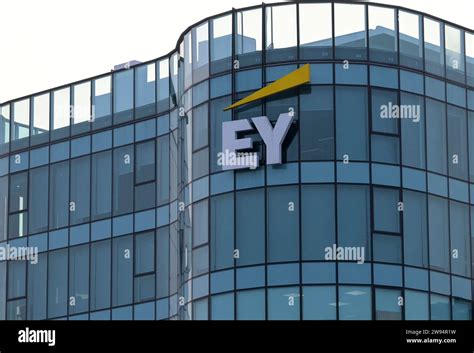 Ghana Accra Ey Office Tower Ghana Accra Ey Ernst And Young Global