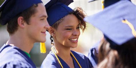 8 Things No One Tells You Before You Leave For College Huffpost Teen