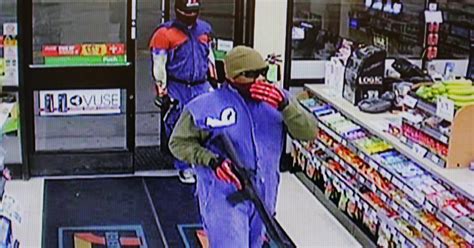 Police Masked Crooks Steal Menthol Cigarettes Cash From 7 Eleven