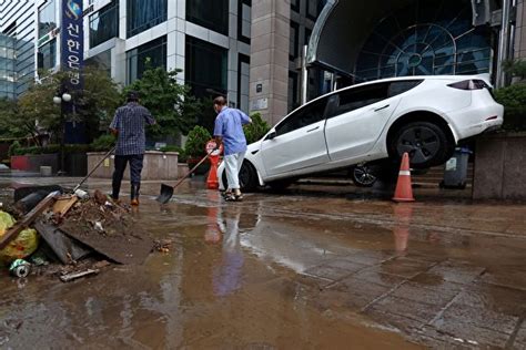 首爾80年來最大豪雨 至少8死6失聯 韓國 暴雨 京畿道 大紀元