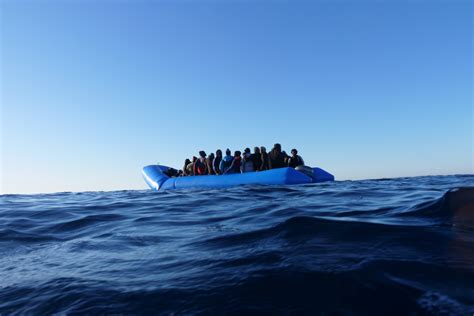 Affonda Barcone Al Largo Della Tunisia Morti 41 Migranti Il Manifesto