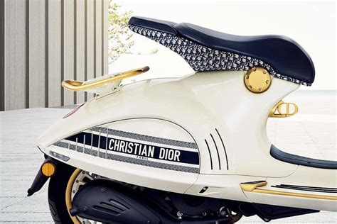 Discontinued Vespa 946 Christian Dior Features And Specs Oto