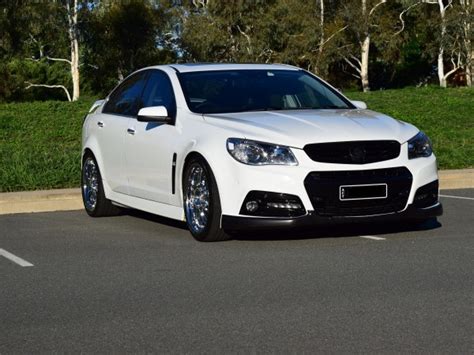 holden vf ssv redline devo shannons club