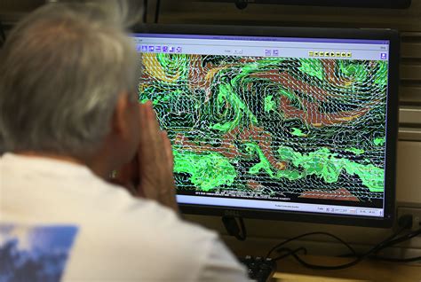 Tropical System Off Florida Coast Could Develop Into Storm This Weekend