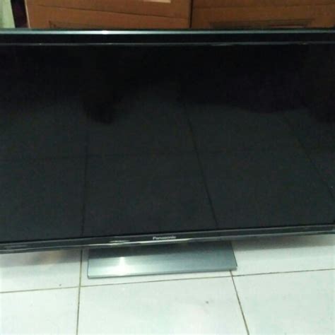 TV Panasonic LED 32 Inch Model Manis DI ANTAR GRATIS Elektronik TV