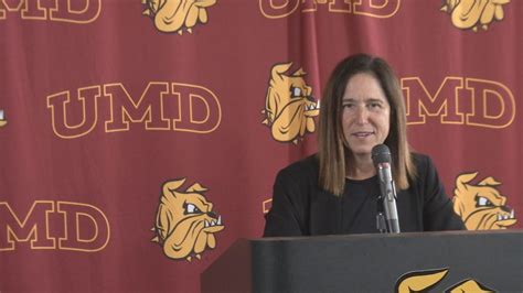 Laura Schuler Officially Introduced As Umd Head Women S Hockey Coach