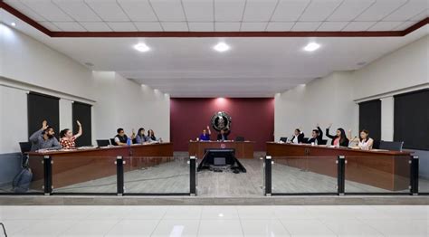 Aprueba Cabildo de Uruapan más de 10 5 mdp para obras educativas