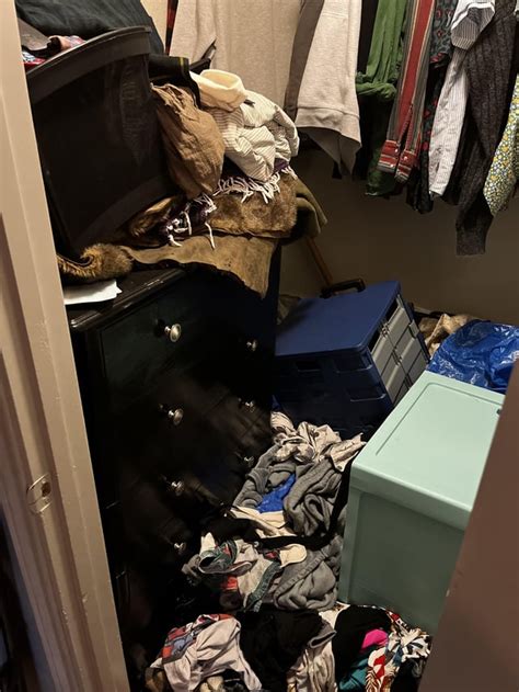 My closet before and after : r/SatisfyingClean