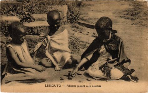 Pc Lessouto Fillettes Jouant Aux Osselets Ethnic Types South Africa