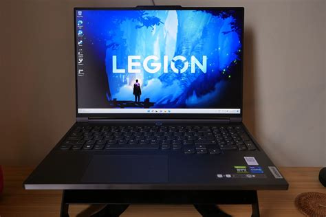 Lenovo Legion Slim 7i Gen 7 review: A lighter way to play