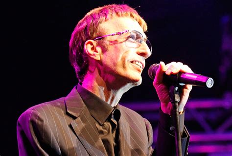 Robin Gibb Recovering From Liver Cancer