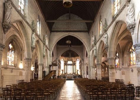 Église Sainte Croix de Bernay Eure France Denis Trente Huittessan