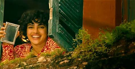 Barfi Review - HD Movie