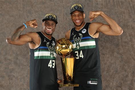 Disney To Air ‘rise Story On Nba Stars Giannis And Thanasis Antetokounmpo In 2022