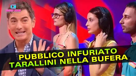 Imbarazzo A Reazione A Catena Tarallini Nella Bufera Marco Liorni