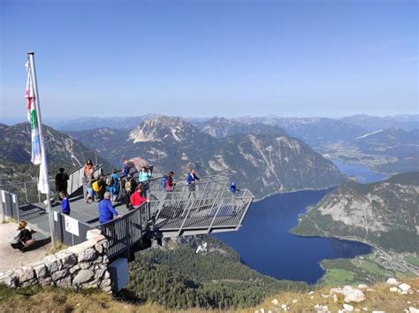 Five Fingers viewpoint near Hallstatt in Austria! - Hallstatt Austria