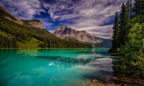 Kanada, Park Narodowy Yoho, Jezioro Emerald Lake, Góry, Lasy | Emerald