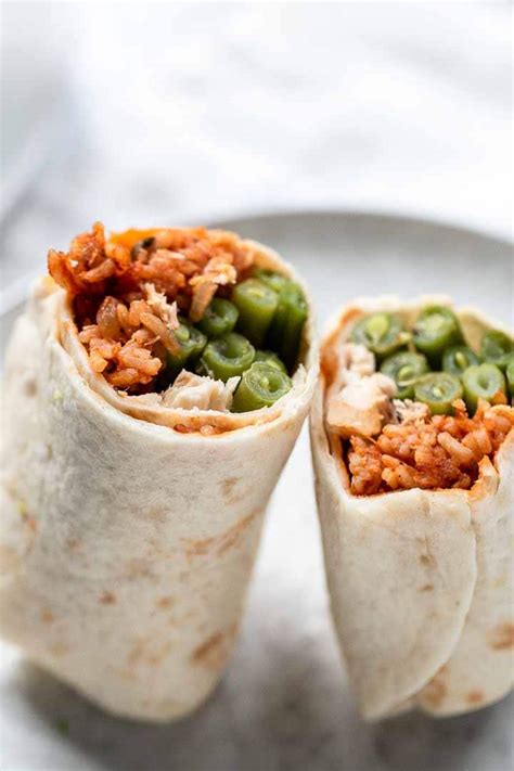 How To Make Shredded Chicken Burrito (Easy Recipe) - The Tortilla Channel