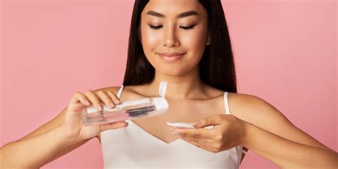 Productos Básicos Para Preparar La Piel Antes Del Maquillaje