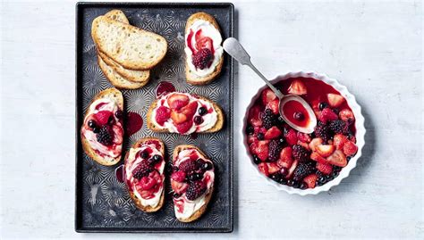 Scorched Fresh Berries On Yoghurt Toast Perfection Fresh Australia