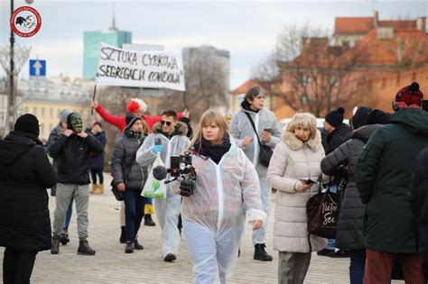 W Ponad Miastach W Polsce Odby Y Si Protesty Stop Segregacji