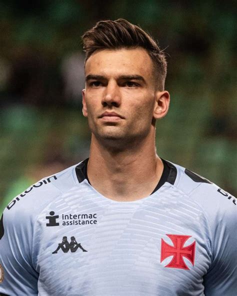 Vasco Posta Foto De L O Jardim O Melhor Goleiro Do Brasil