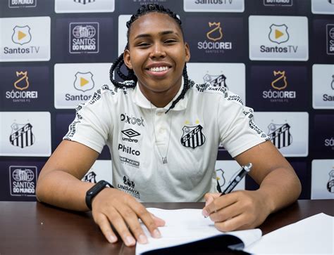 Camila Rodrigues Renova Contrato Santos FC E Segue Na Meta Das