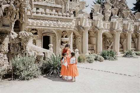 Le Palais Ideal Du Facteur Cheval Iziness