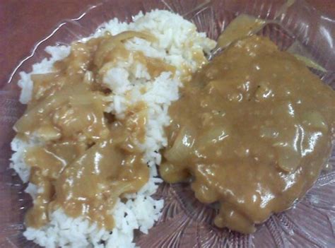 Lisa's Country Fried Cube Steak with Onion Gravy Recipe | Just A Pinch ...