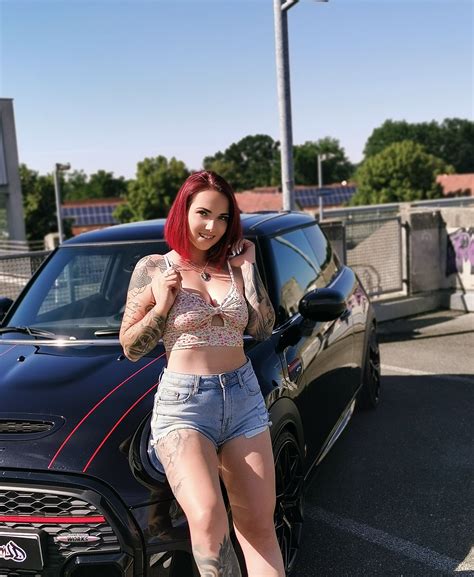 NinaDevil on Twitter: "Closing time already? 🤓 How do you like my