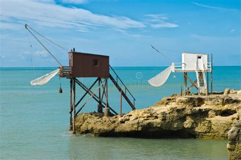 Cabana Da Pesca Foto De Stock Imagem De Rocha Oceano