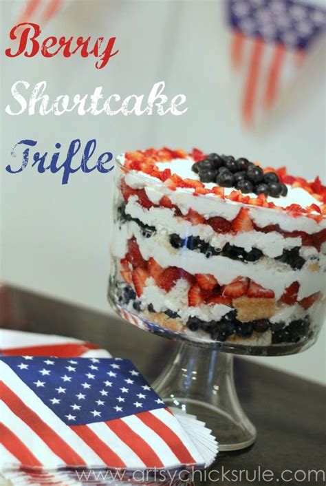 Berry Shortcake Trifle Patriotic Themed Recipe Artsy Chicks Rule