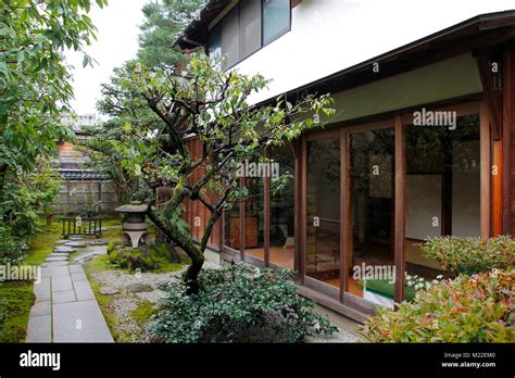 Japanese traditional zen garden in a house Stock Photo - Alamy