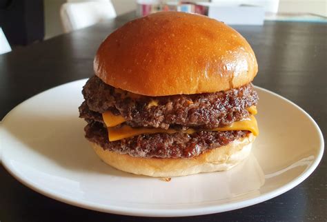 [homemade] Triple Beef Double Cheese Burger Dropped 3rd Slice Of Cheese R Food