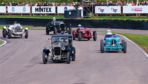 THE GOODWOOD CIRCUIT REVIVAL - Motortopia - EVERYTHING Automotive!