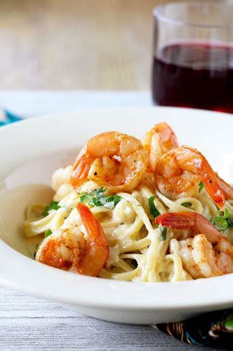 Heavenly Shrimp And Mushroom Alfredo Pasta